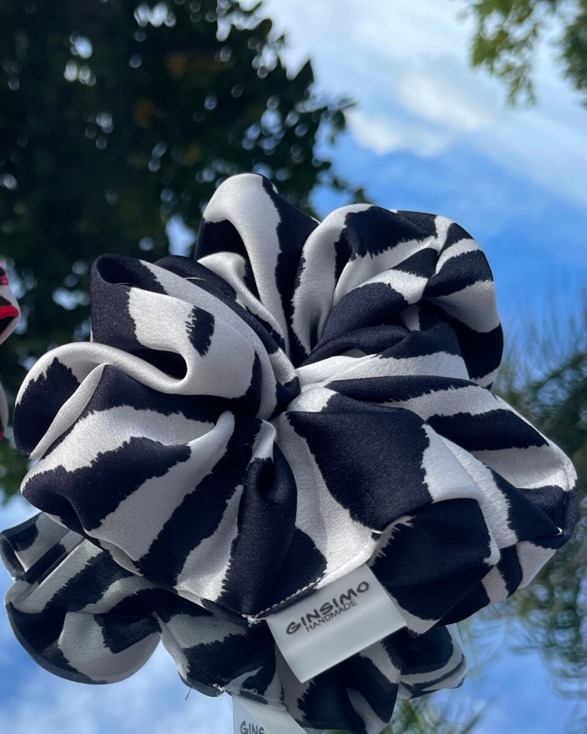 Scrunchie Zebra - 2